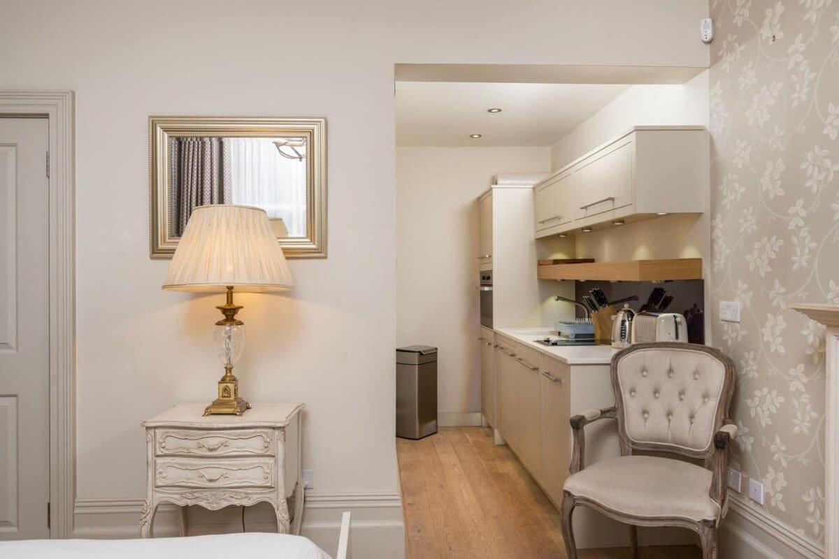Charming Chelsea Studio Your Cozy Urban Retreat London Kültér fotó