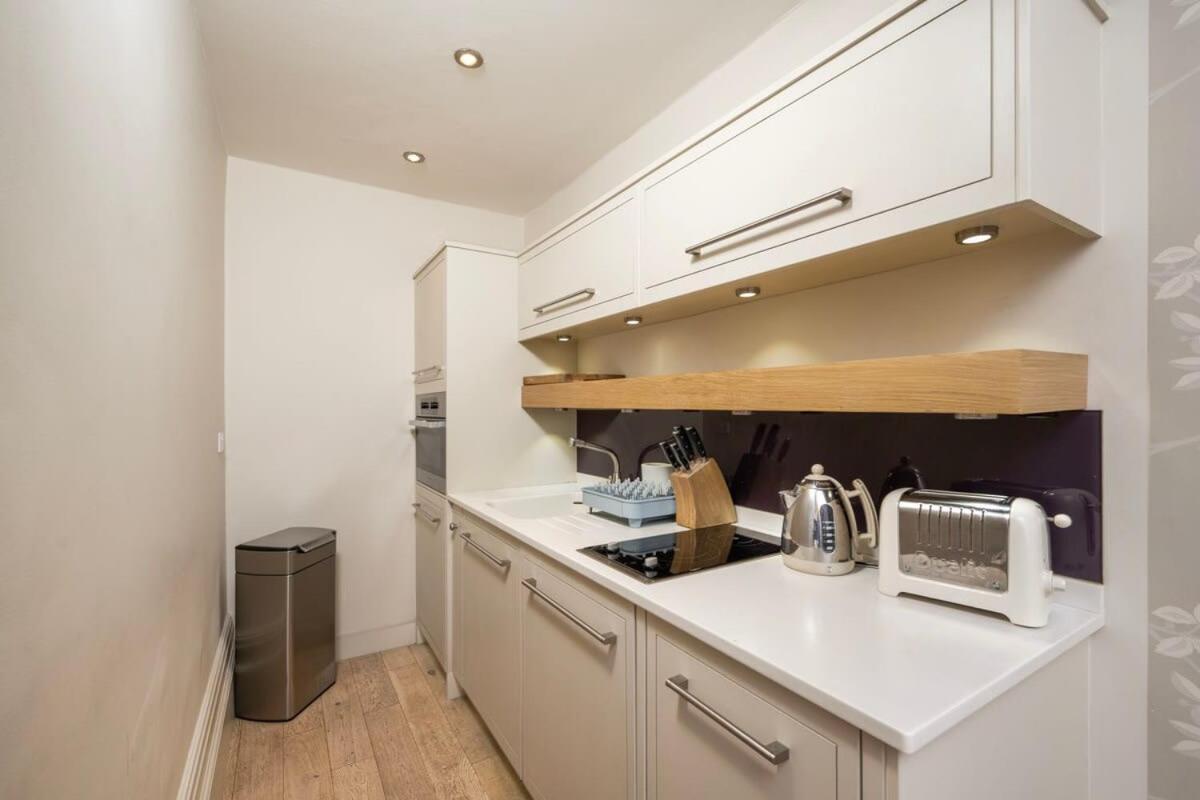 Charming Chelsea Studio Your Cozy Urban Retreat London Kültér fotó